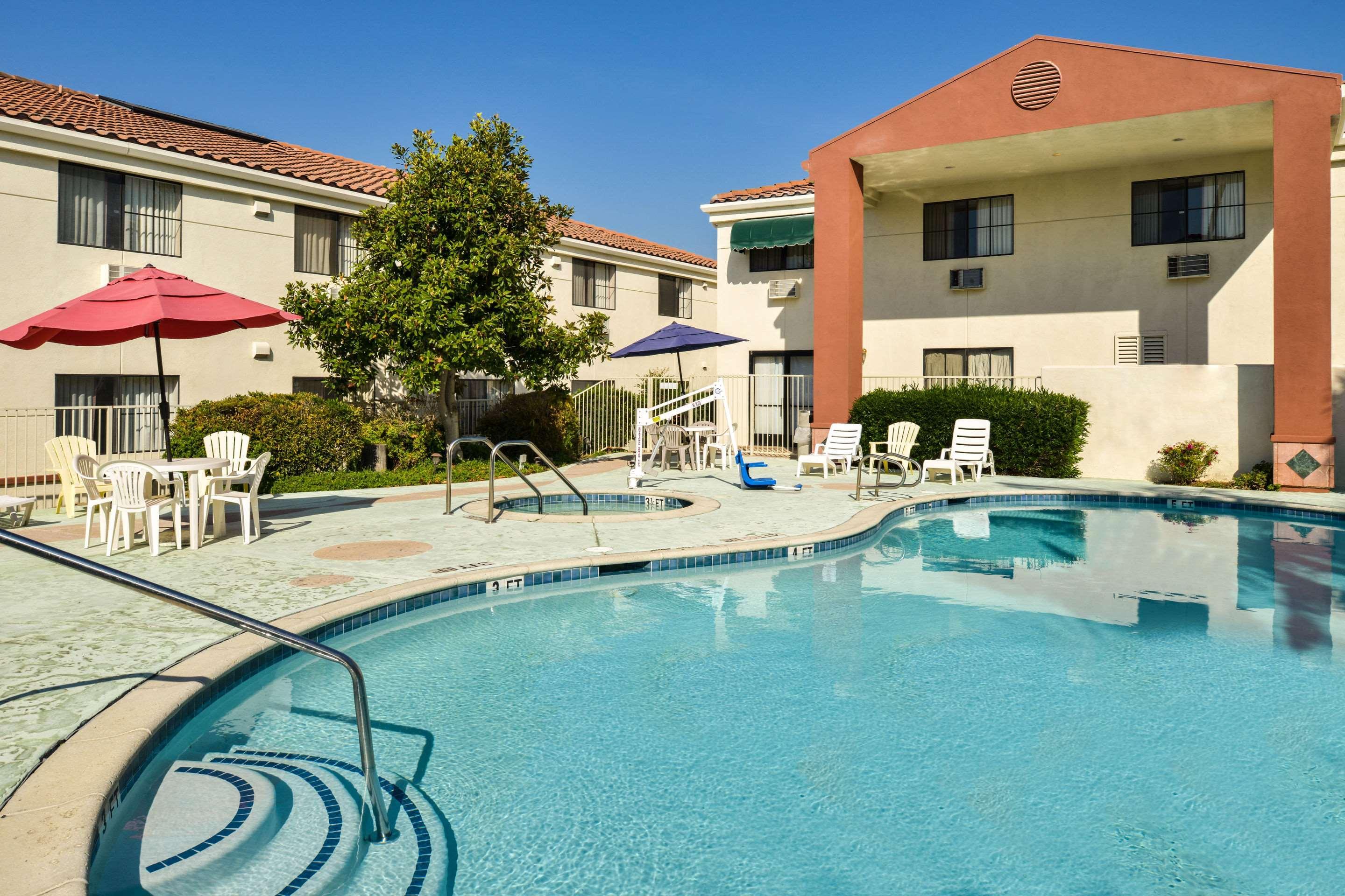 Quality Inn & Suites Walnut - City Of Industry Eksteriør bilde