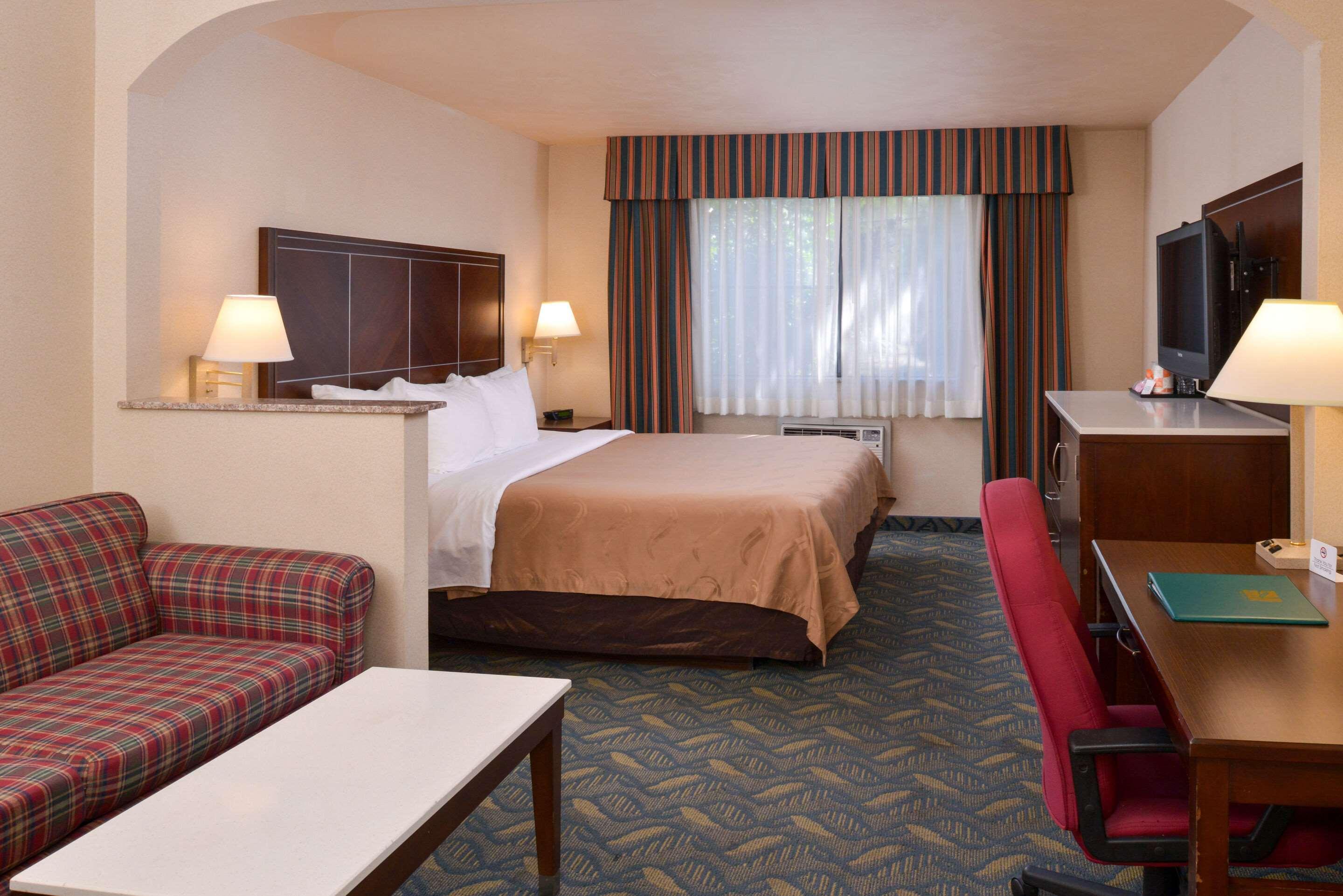 Quality Inn & Suites Walnut - City Of Industry Eksteriør bilde