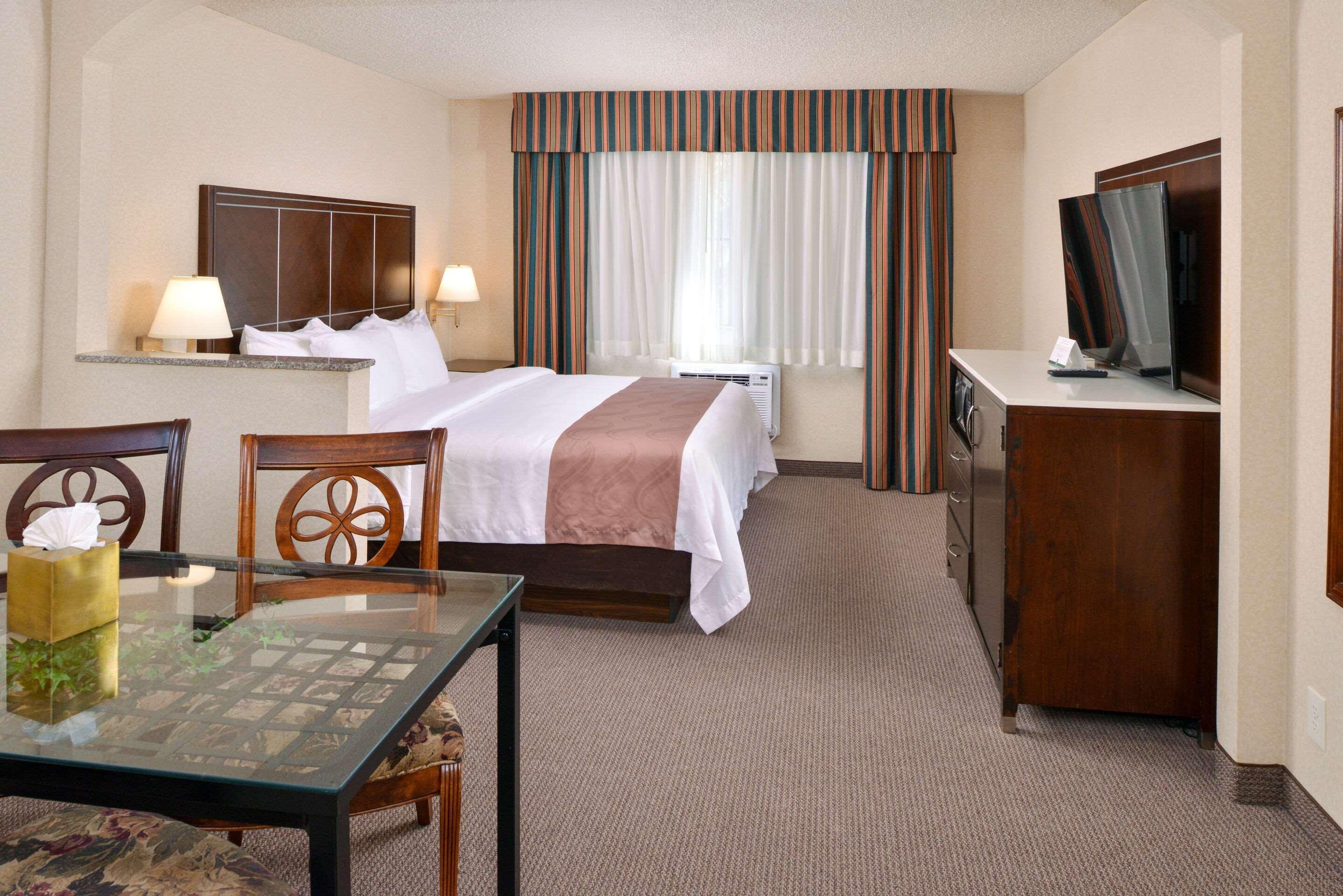 Quality Inn & Suites Walnut - City Of Industry Eksteriør bilde