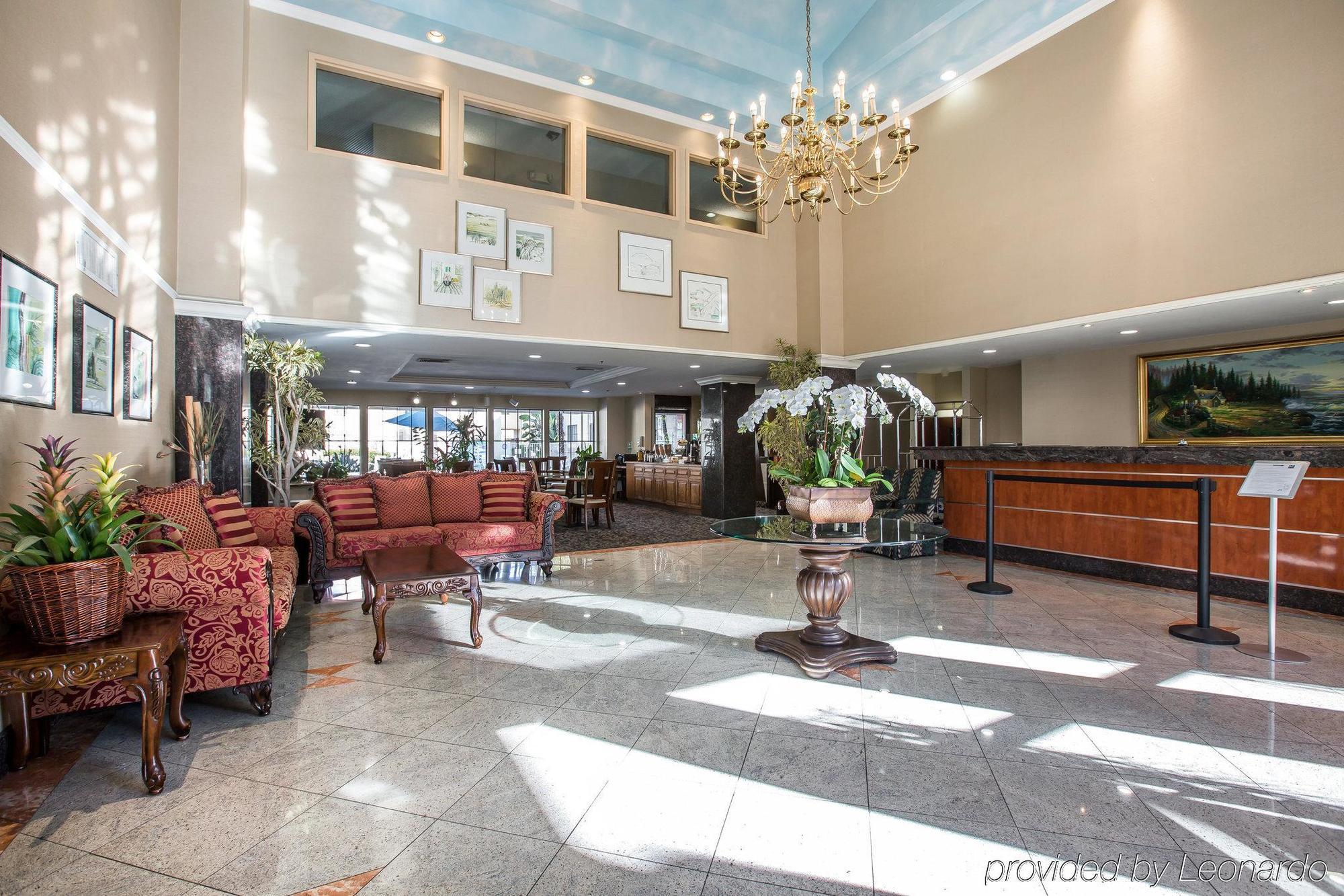 Quality Inn & Suites Walnut - City Of Industry Eksteriør bilde