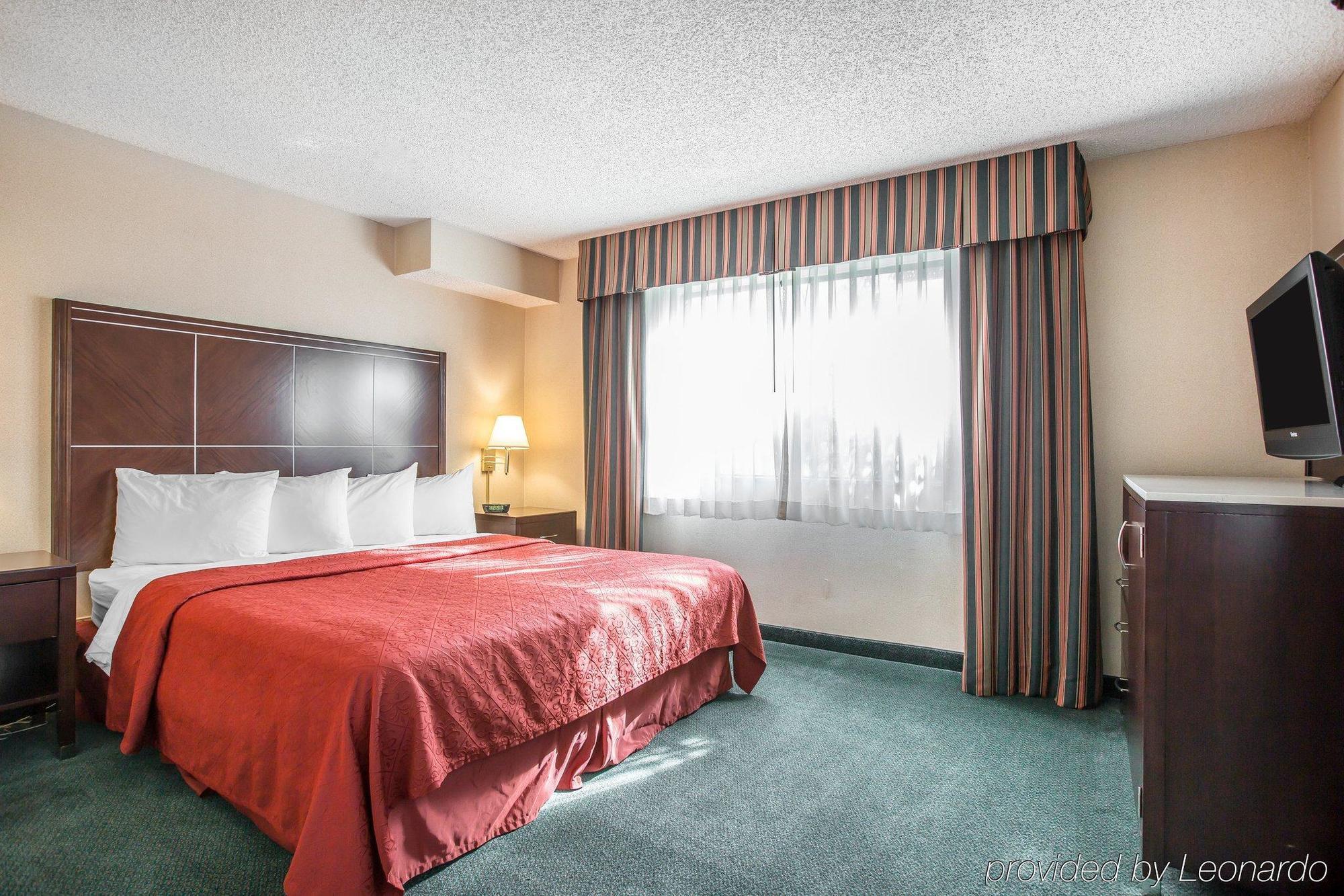 Quality Inn & Suites Walnut - City Of Industry Eksteriør bilde