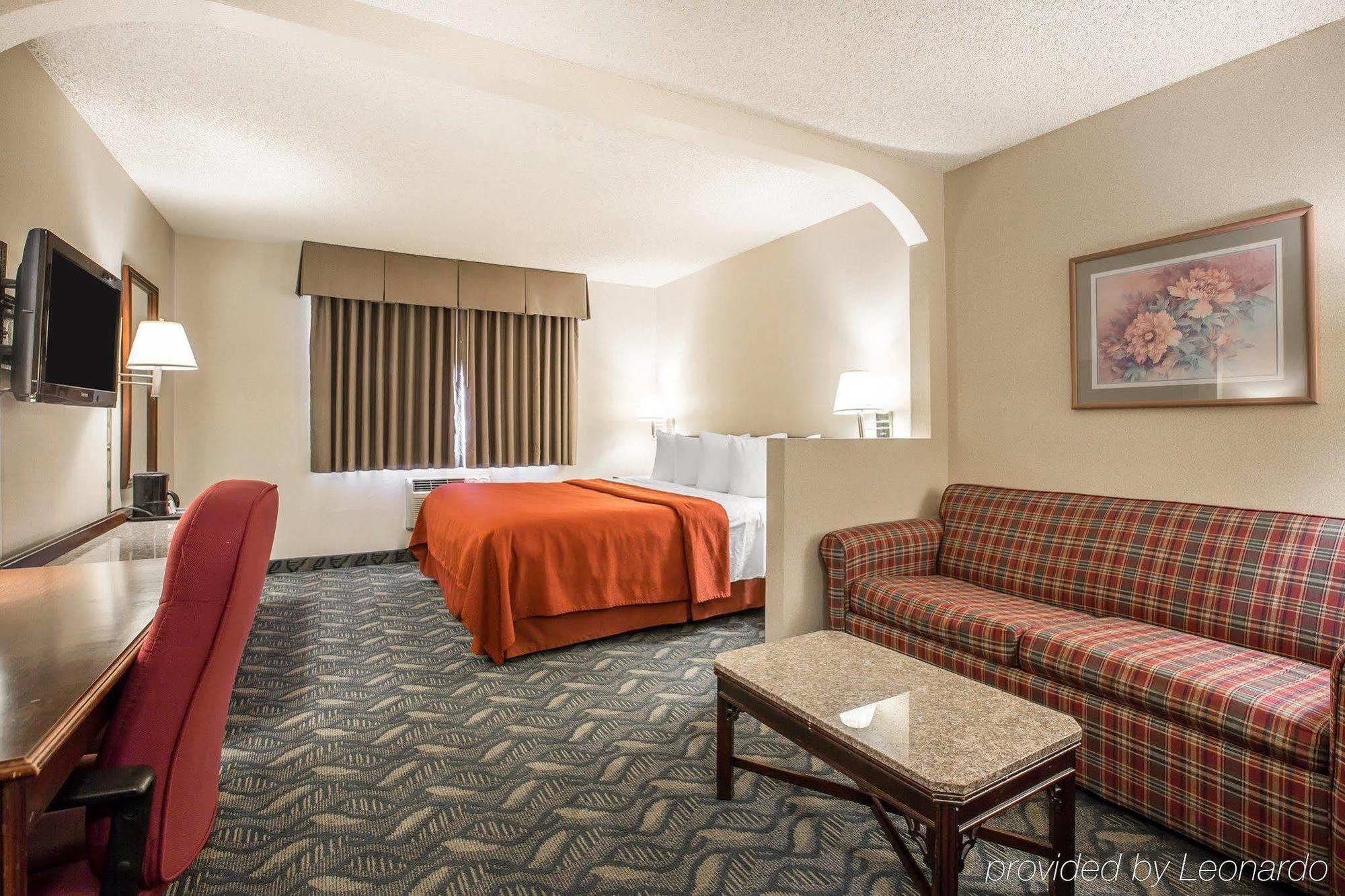 Quality Inn & Suites Walnut - City Of Industry Eksteriør bilde