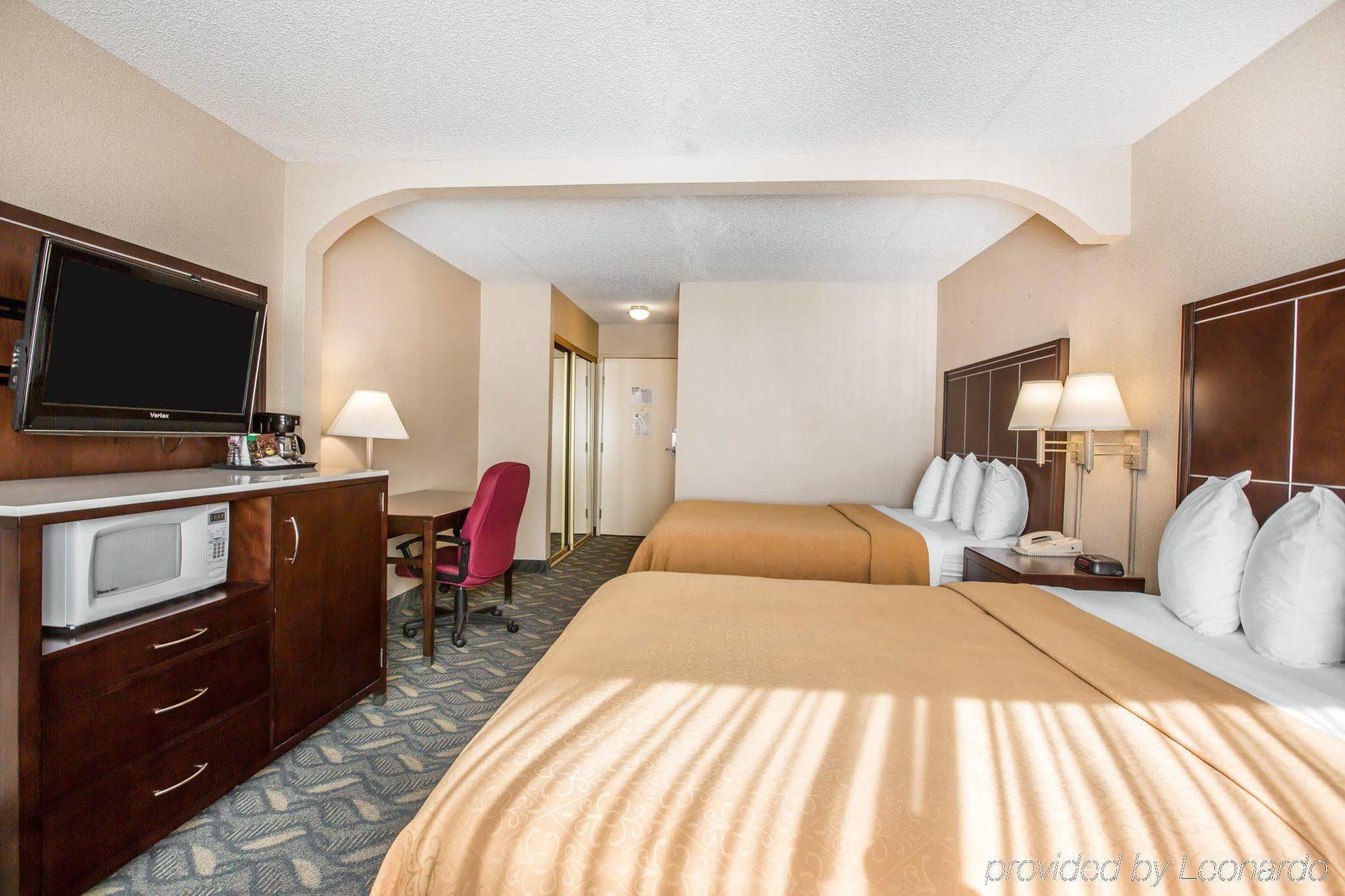 Quality Inn & Suites Walnut - City Of Industry Eksteriør bilde