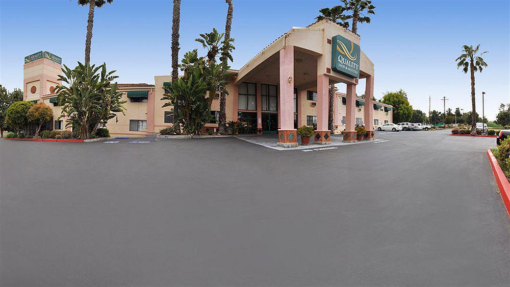 Quality Inn & Suites Walnut - City Of Industry Eksteriør bilde